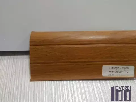 Плінтус кабельканал з гумкою ТИС 2,5м (дуб морган)